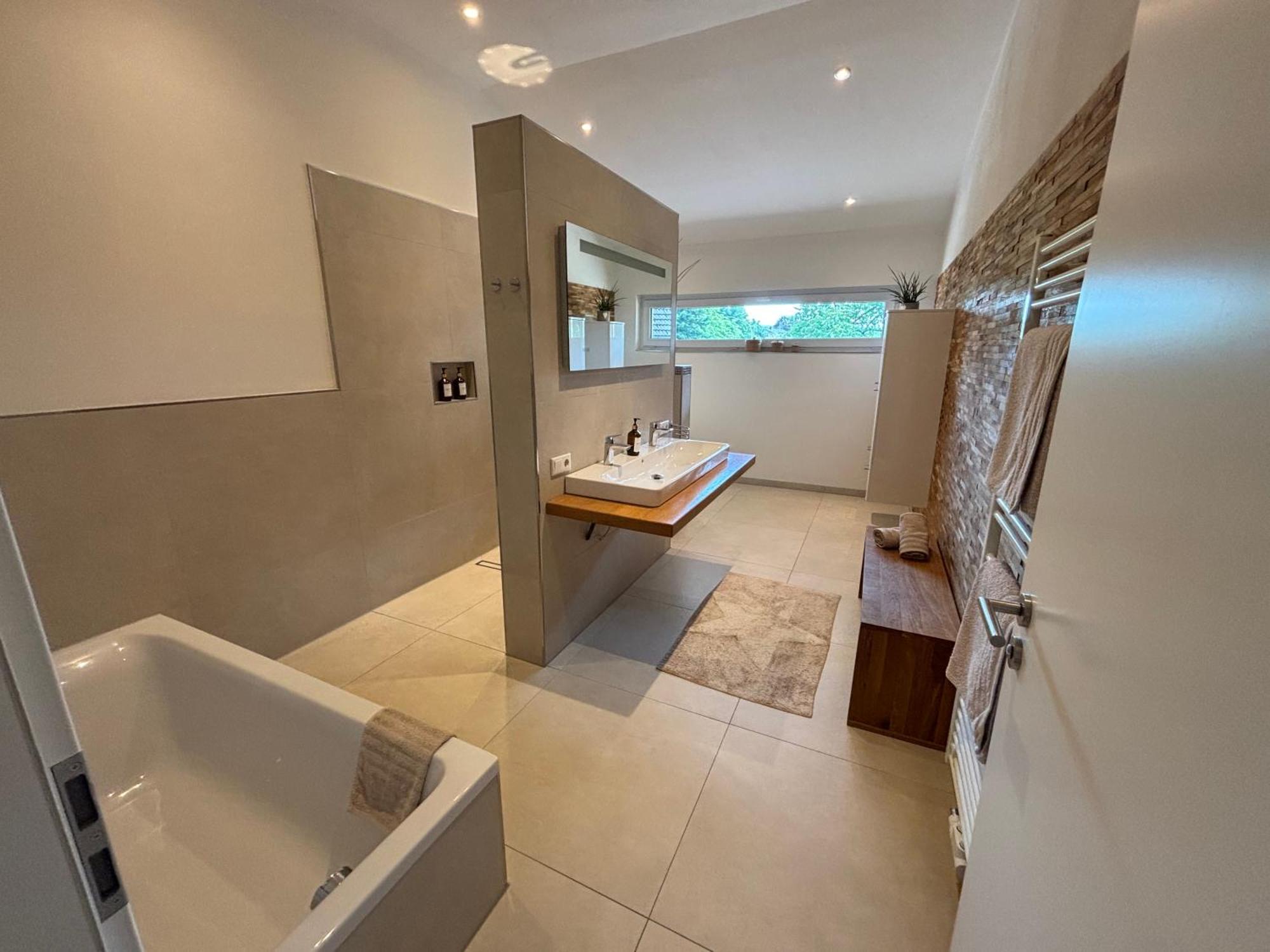 B&S-Apartment 100 Qm Neu Schlangen 外观 照片